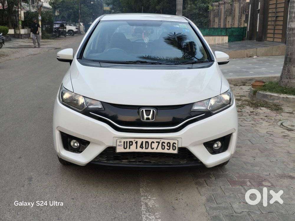 Honda Jazz V Mt Privilege, 2017, Petrol