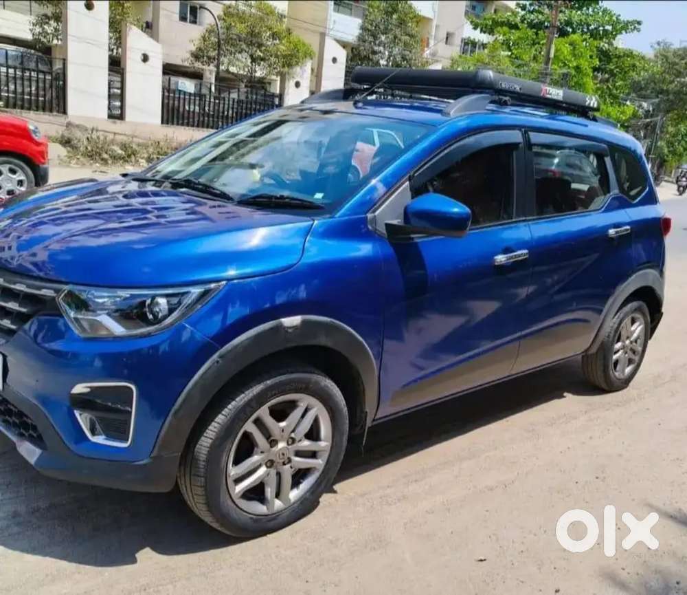 Stylish Blue Renault Triber