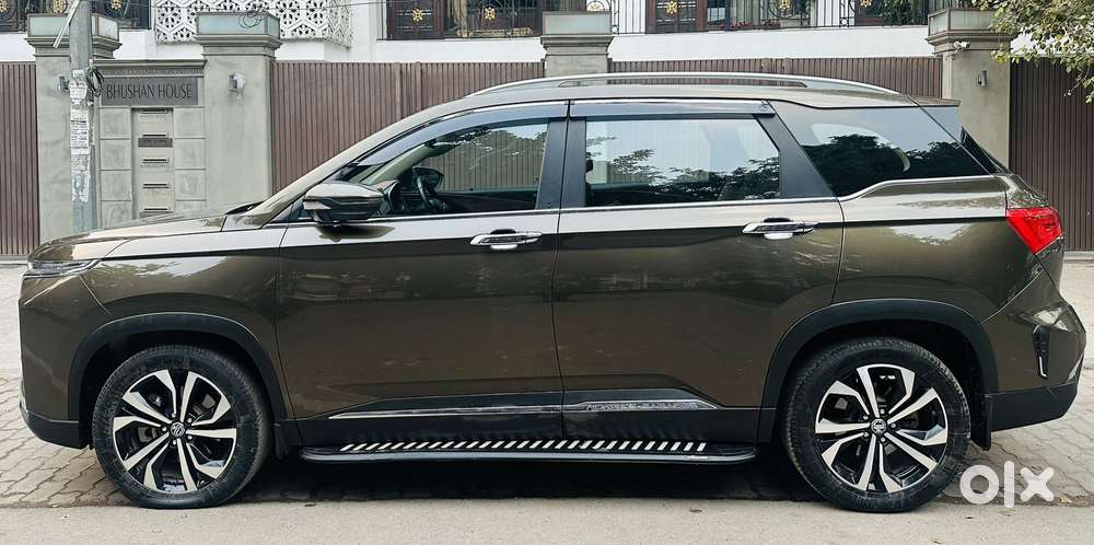 Mg Hector Plus Sharp Pro 1.5 Turbo Petrol Cvt 7 Str, 2024, Petrol