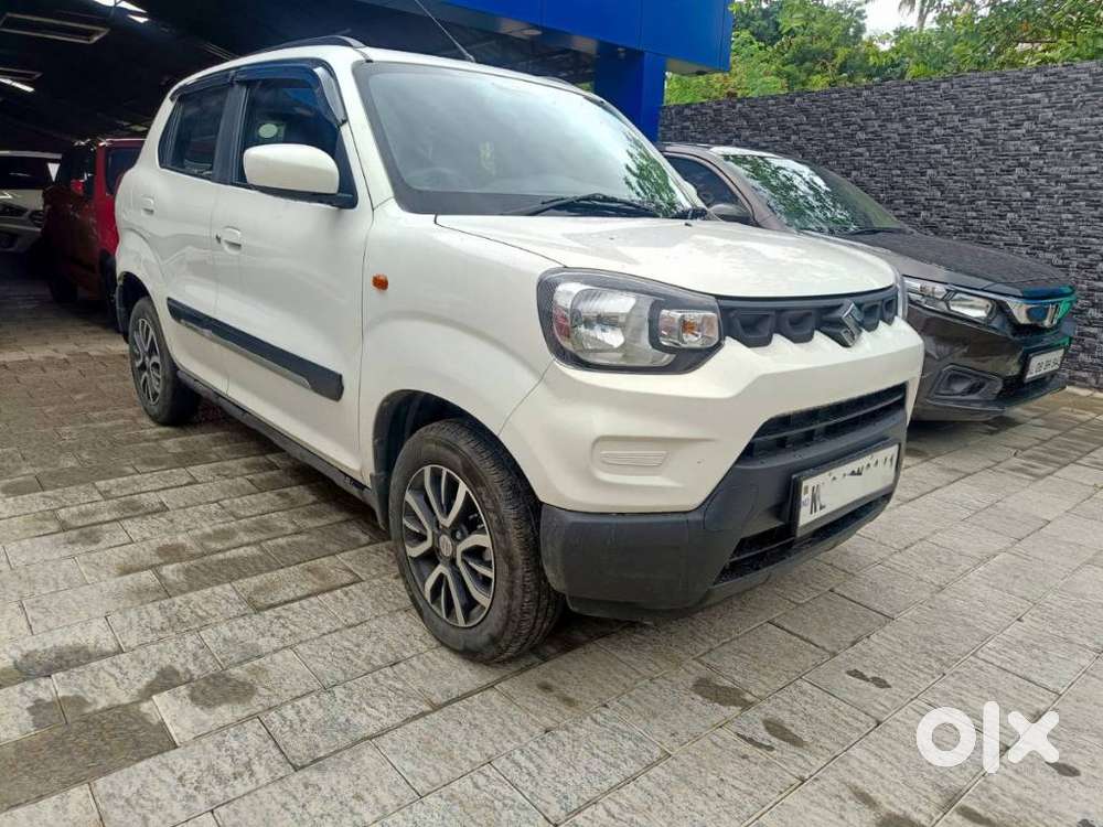 Maruti Suzuki S-presso Vxi Plus, 2022, Petrol