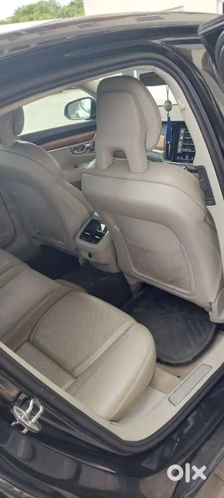 Volvo S90 2018 Diesel 105000 Km Driven