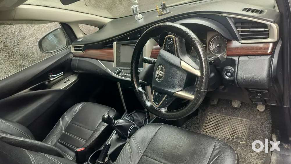 Toyota Innova Crysta 2016 Diesel Mt