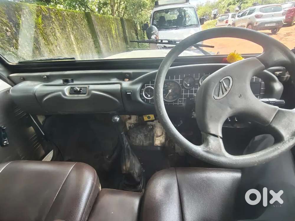 Mahindra Marshal Diesel 1999