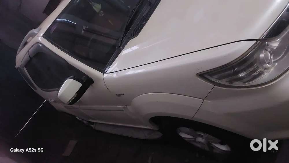 Tata Safari Storme 2018 Variant