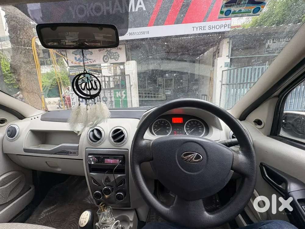 Selling My Mahindra Verito In Very Excillent Condition