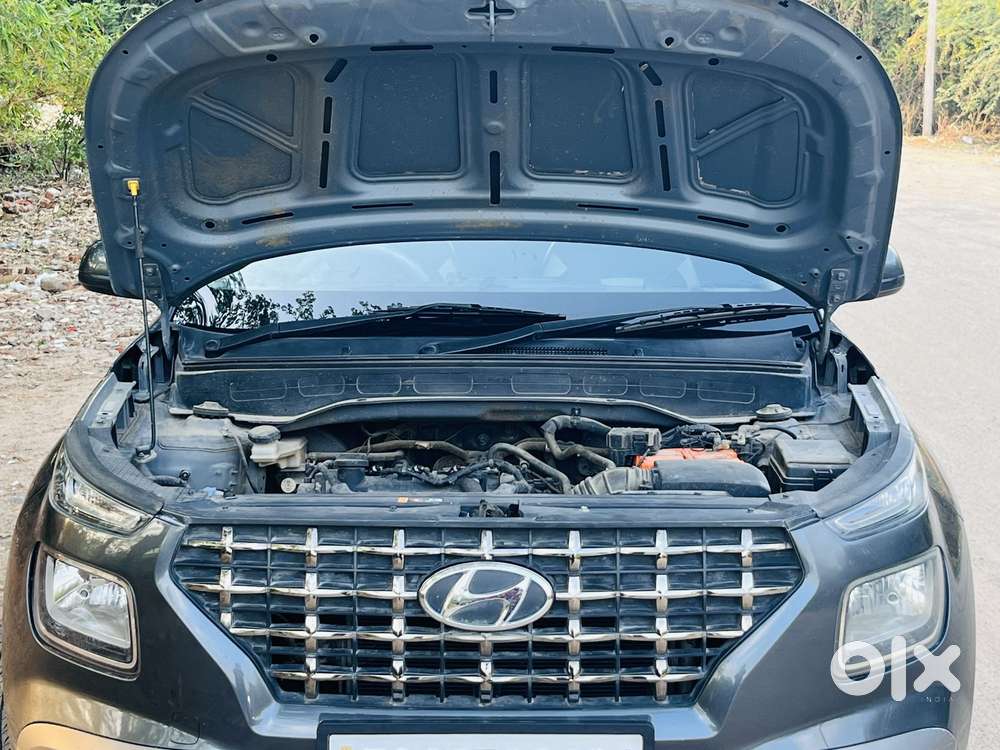 Hyundai Venue, 2021, Petrol