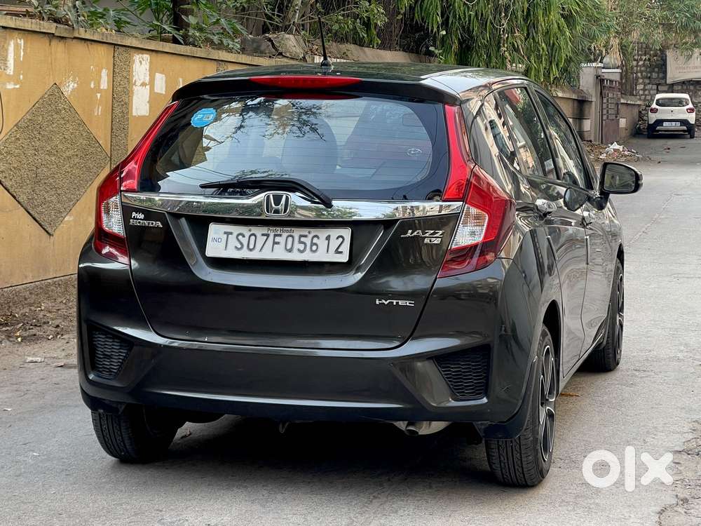 Honda Jazz V Automatic, 2017, Petrol