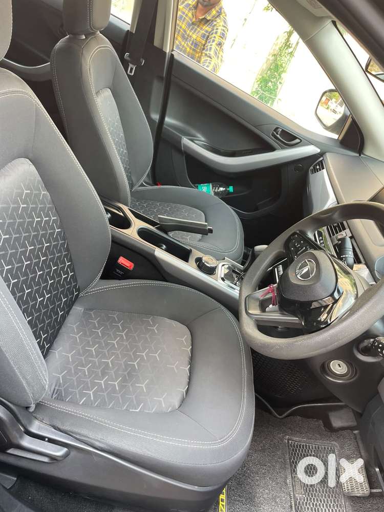 Tata Nexon 1.5 Revotorq Xma Amt (s), 2023, Petrol