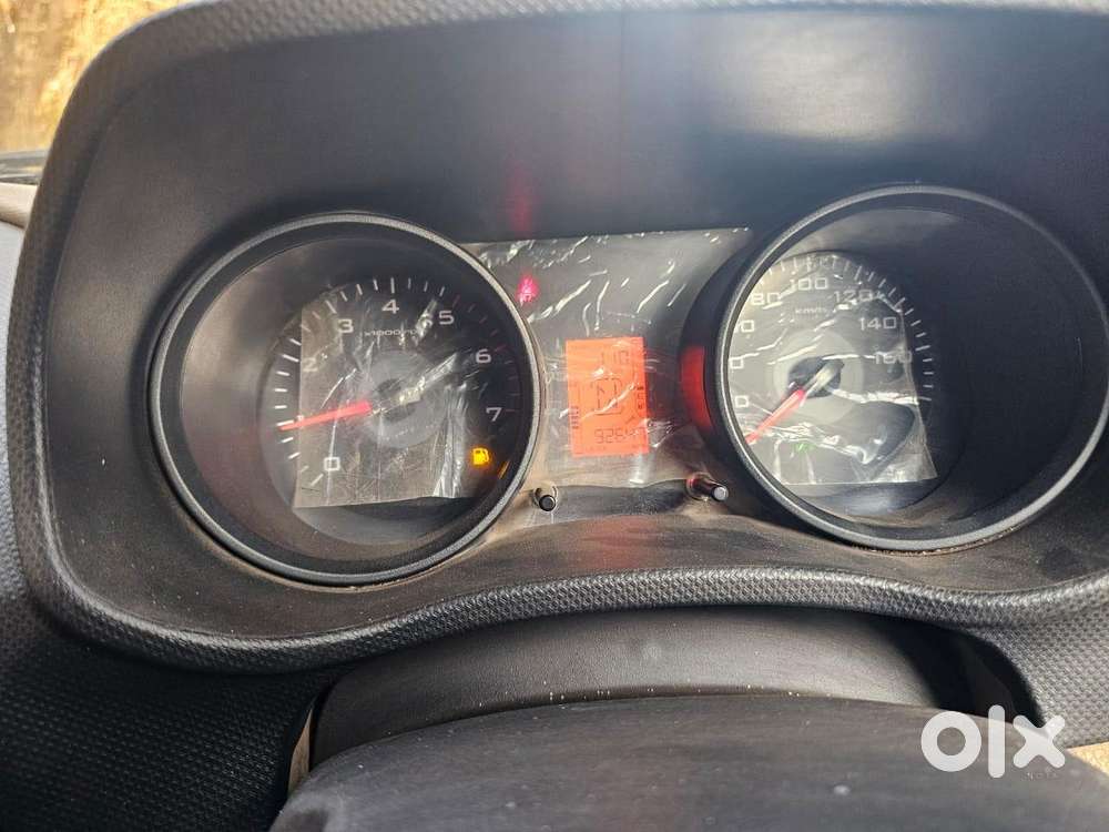 Mahindra Tuv 300 T6, 2017, Diesel