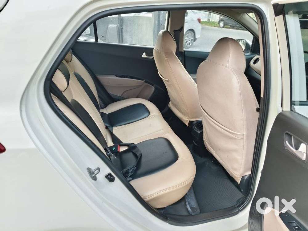Hyundai Grand I10 Asta Option At, 2016, Diesel
