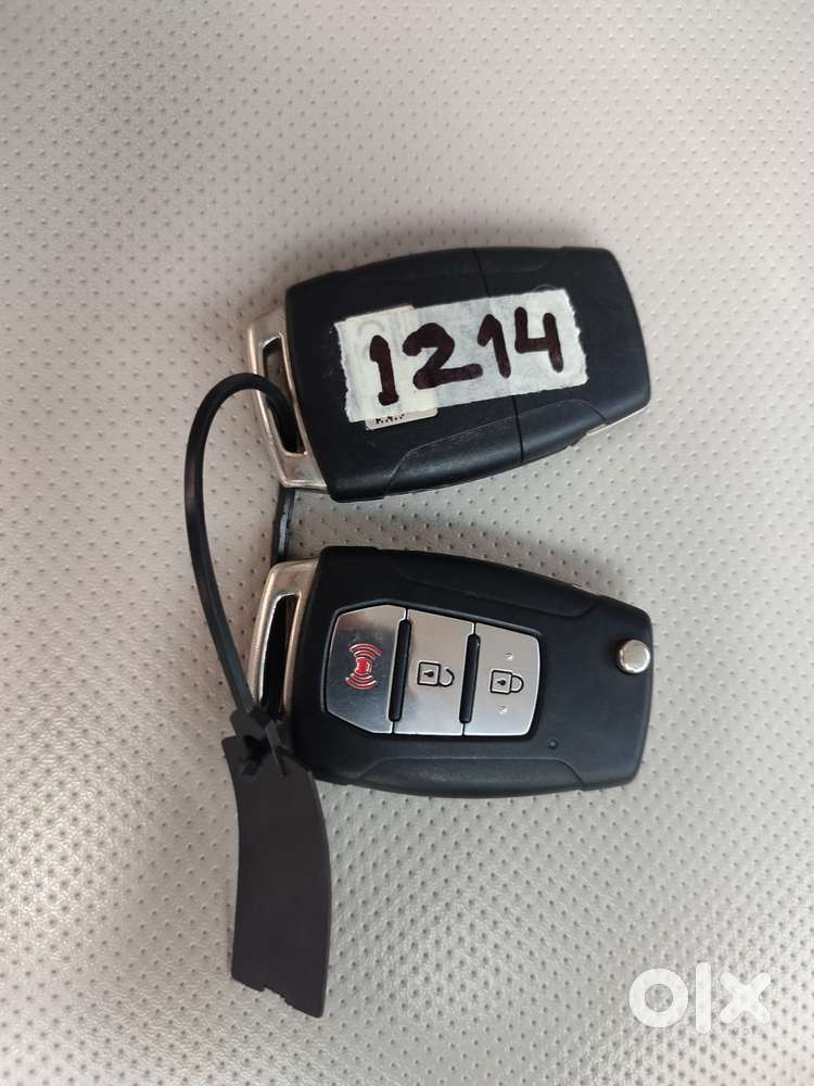 Mahindra Xuv300 W8 Option Diesel, 2019, Diesel
