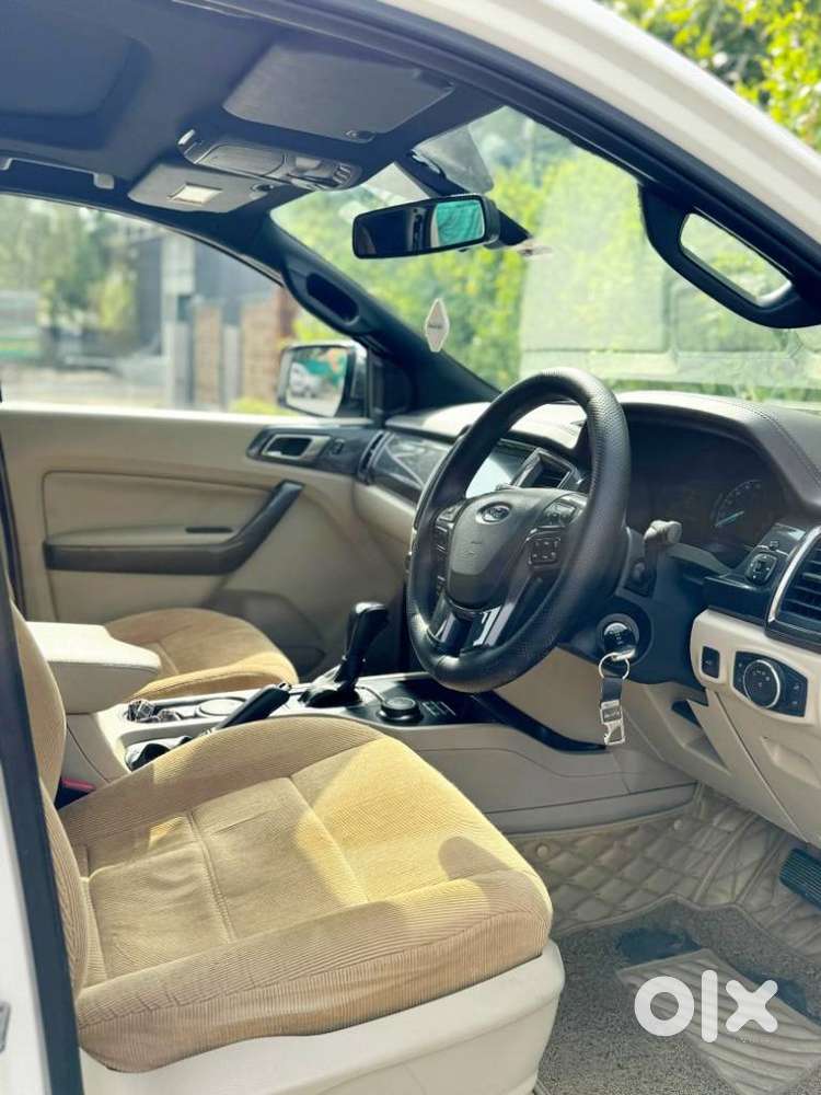 Ford Endeavour 3.2 Titanium At 4x4, 2017, Diesel