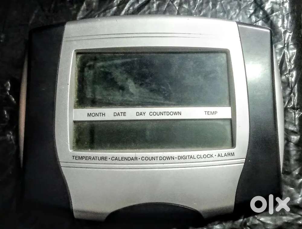 Digital watch