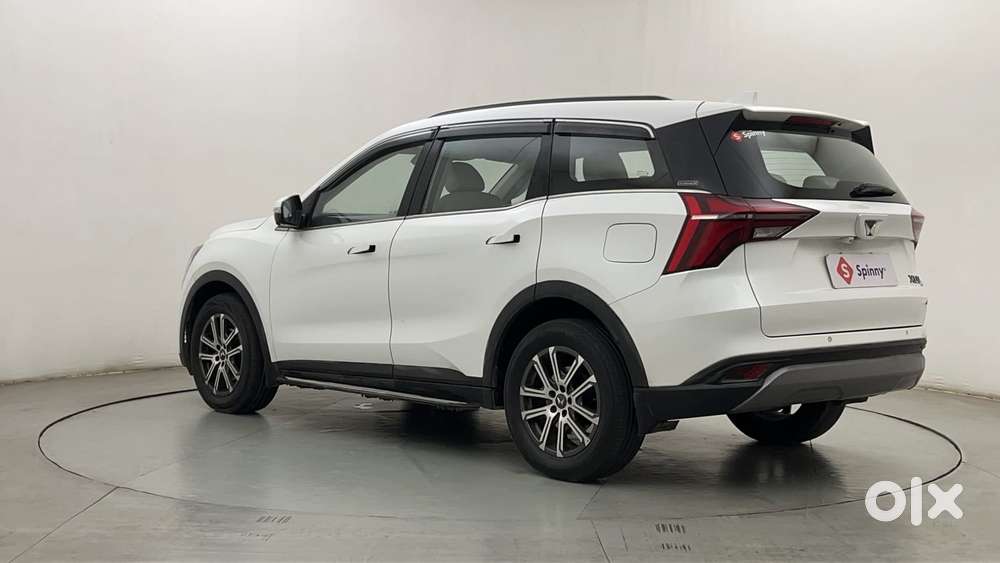 Mahindra Xuv700 2.2 Ax 7 Diesel At Luxury Pack Str, 2022, Diesel
