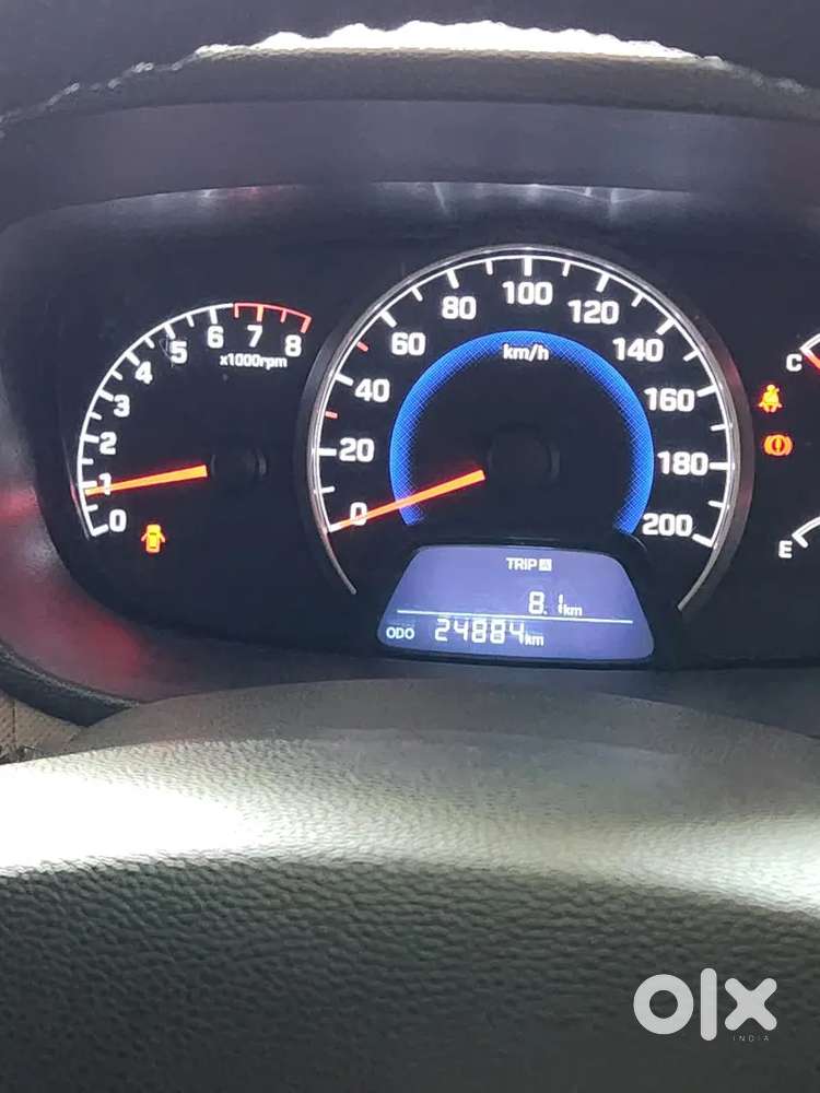 Hyundai Grand I10 2016 Petrol Well Maintained
