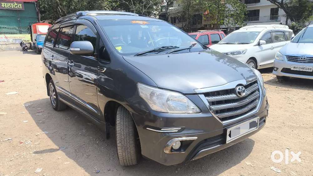 Toyota Innova 2015 Diesel Well Maintained