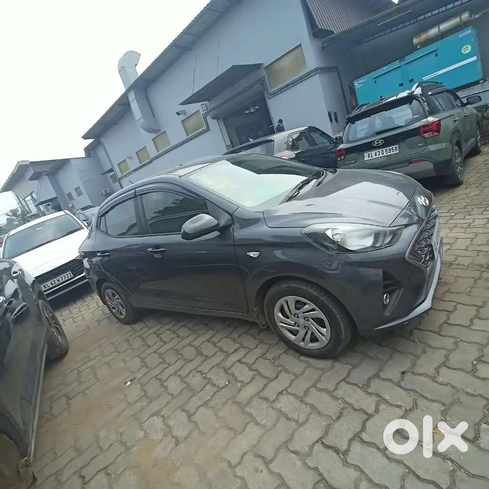 Hyundai  Aura Cng  2022