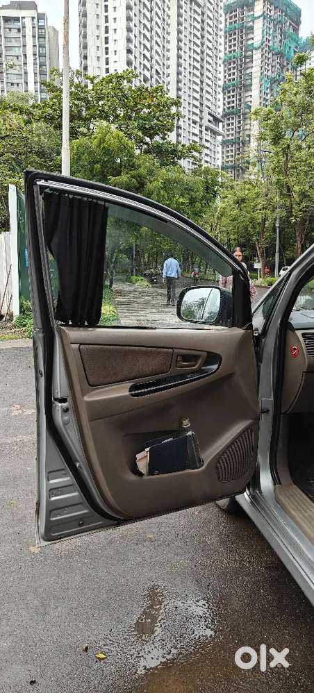 Toyota Innova 2015 Diesel Well Maintained