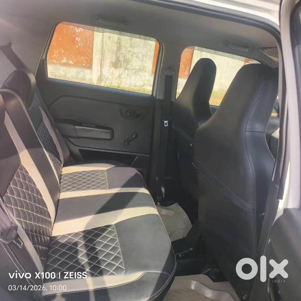 Maruti Suzuki Wagon R 1.0 Lxi