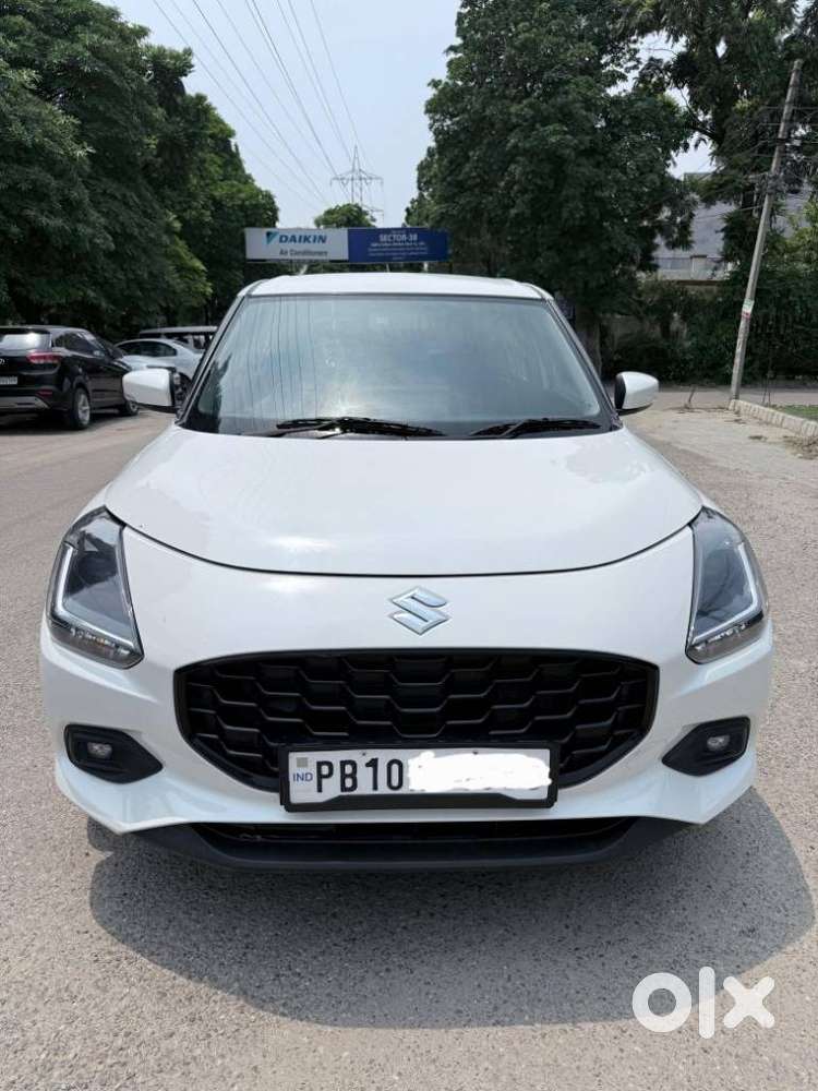 Maruti Suzuki Swift Vxi Ags, 2025, Petrol