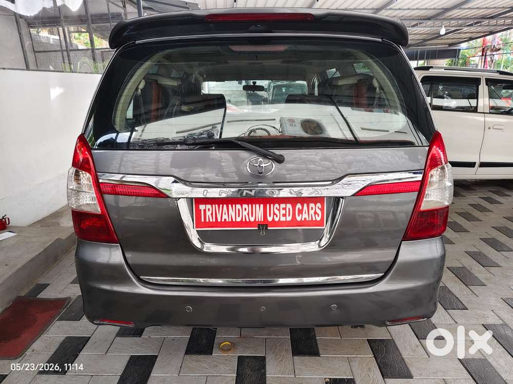 Toyota Innova 2.5 G (diesel) 8 Seater, 2013, Diesel