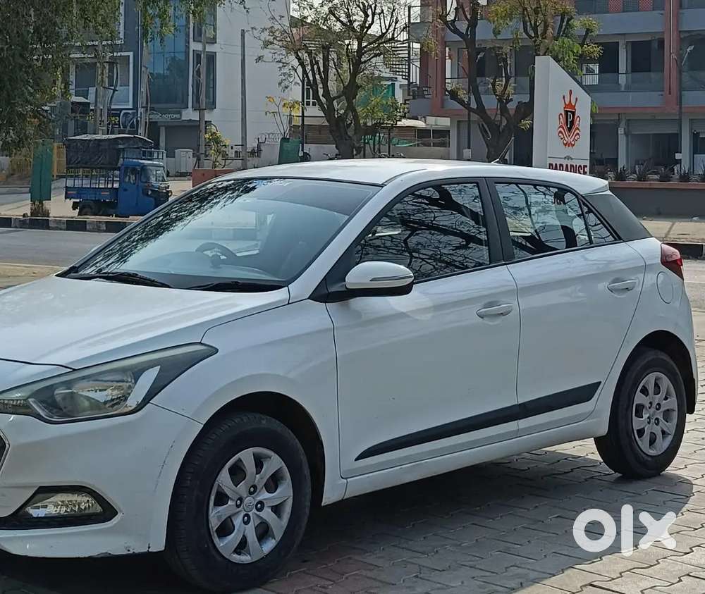 Hyundai New I20 Sportz 2015