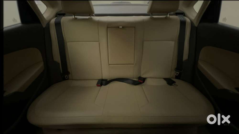 Volkswagen Vento 2010-2013 Petrol Highline, 2015, Petrol