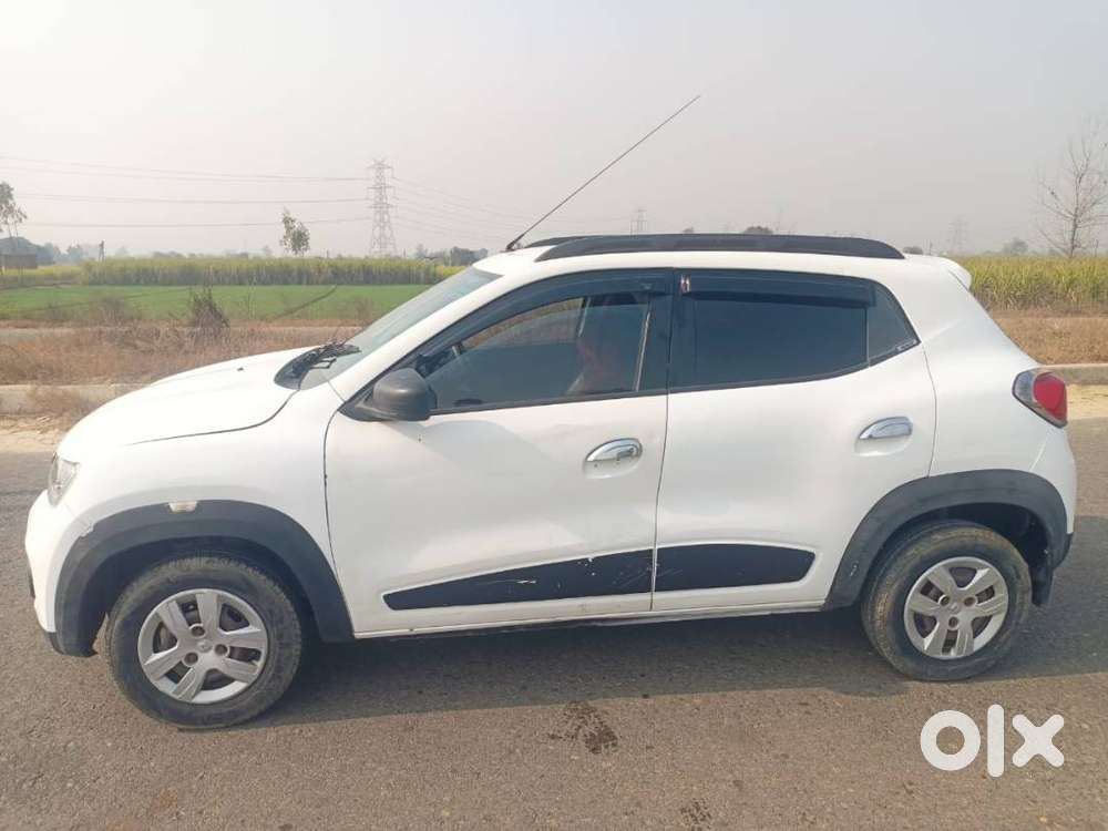 Kwid Rxt 4 Power Window , Good Canditian , Company Fitted Music System