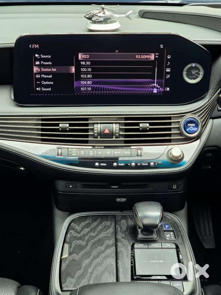 Lexus Ls, 2022, Petrol