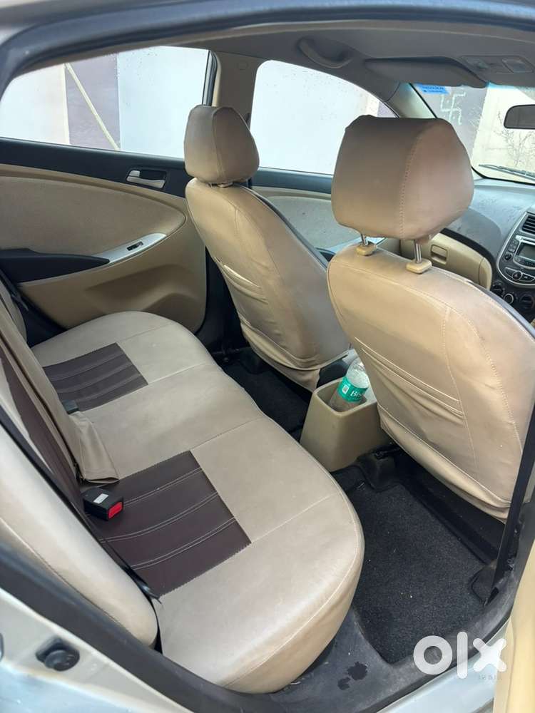 Hyundai Fluidic Verna 2012