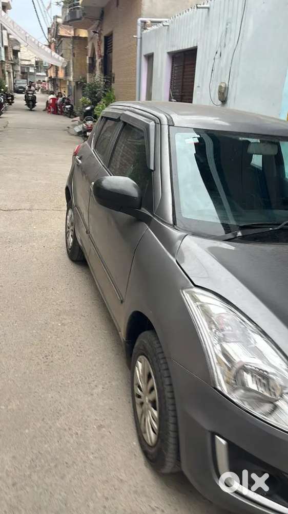 Maruti Suzuki Swift 2011 Petrol + Cng(fitting Hai)good Condition