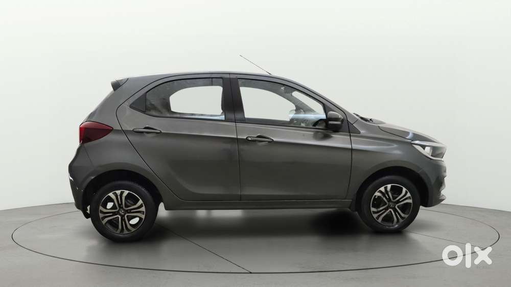 Tata Tiago 1.2 Revotron Xt Cng, 2022, Cng & Hybrids