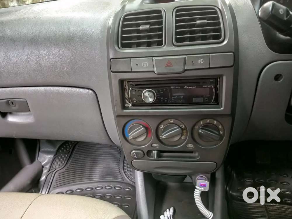 Hyundai Accent 1.5 Gle 2002