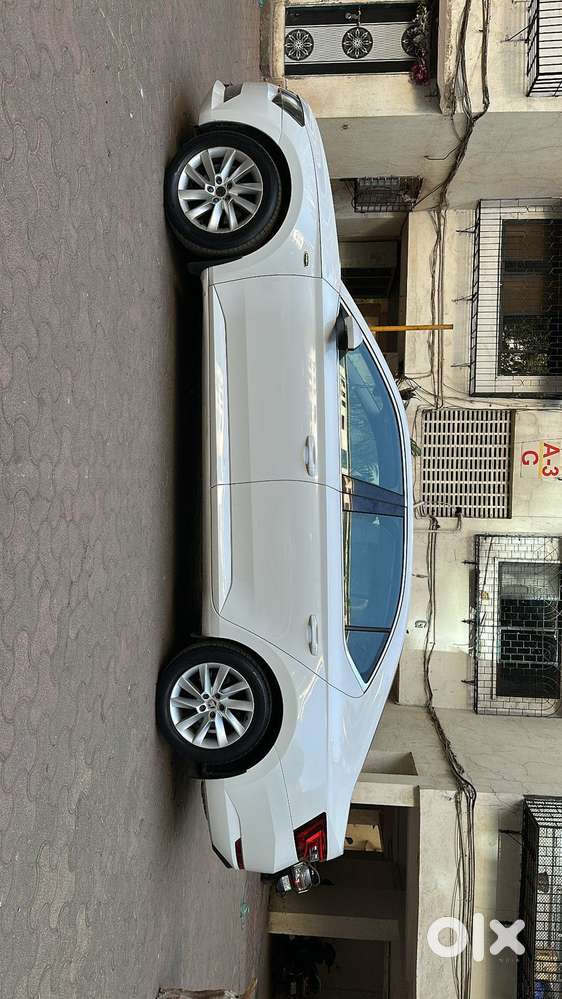 Skoda Superb 2.0 Tsi At L&k, 2016, Petrol