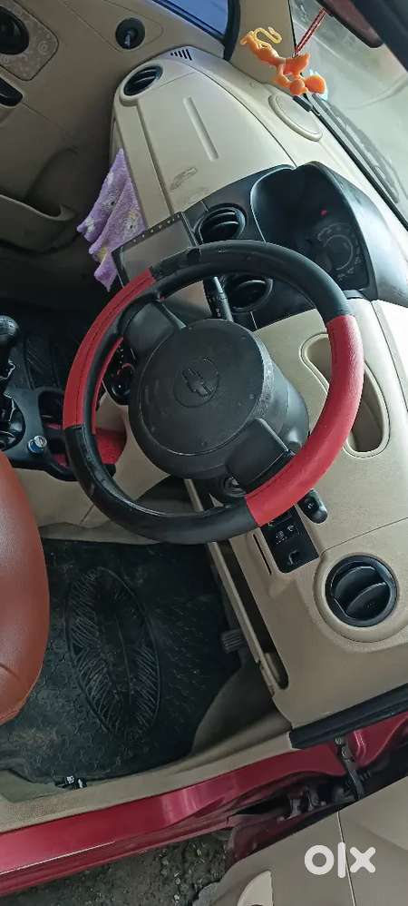Chevrolet Spark 2010 Petrol 95000 Km Driven Front Glass Crack