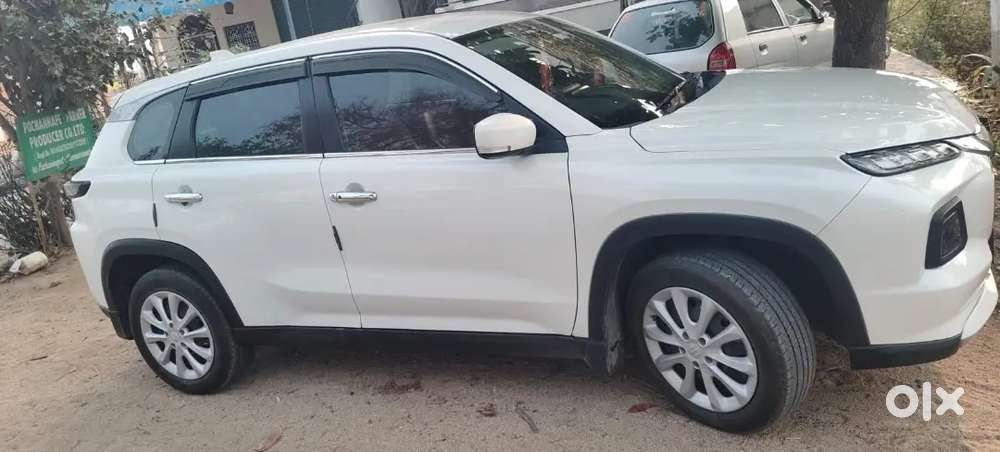 Super Condition Showroom Track