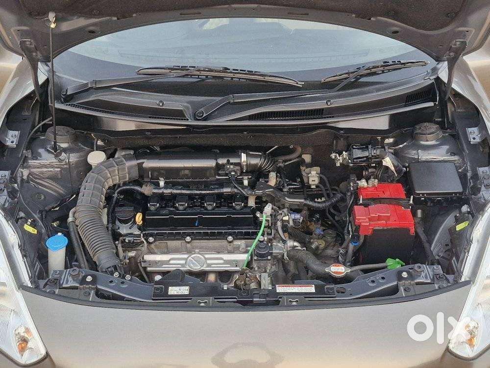 Maruti Suzuki Swift Dzire 1.3 Vxi, 2022, Petrol