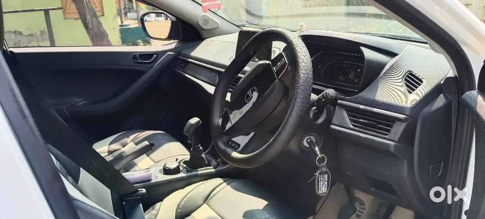 Tata Nexon 2025 Petrol 6500 Km Driven