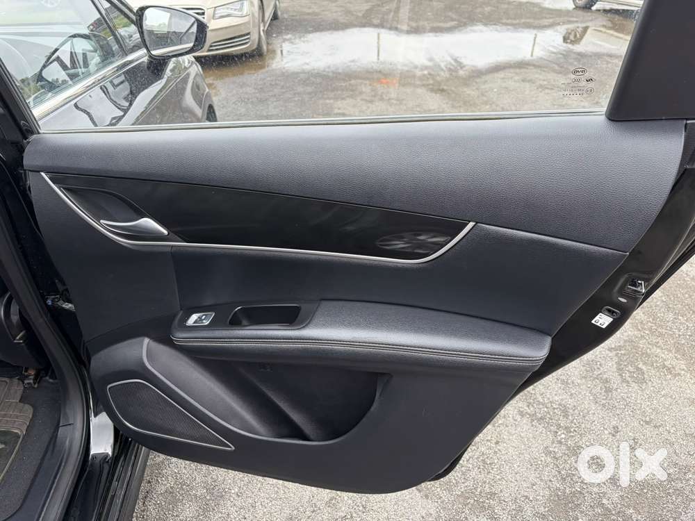 Byd E6 Electric, 2024, Electric