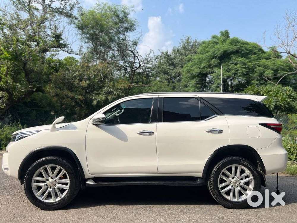 Toyota Fortuner 4x2 At 2.7 Petrol, 2024, Petrol