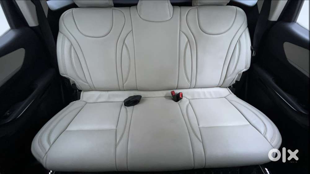 Mahindra Xuv700 2.2 Ax 5 Diesel Mt Str, 2023, Diesel
