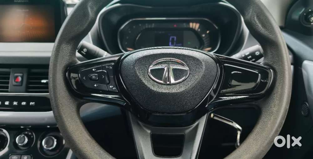 Tata Nexon 1.2 Revotron Xm Plus (s), 2023, Petrol