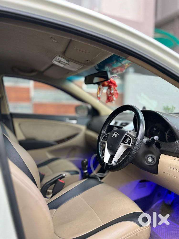 Hyundai Verna, 2012, Petrol