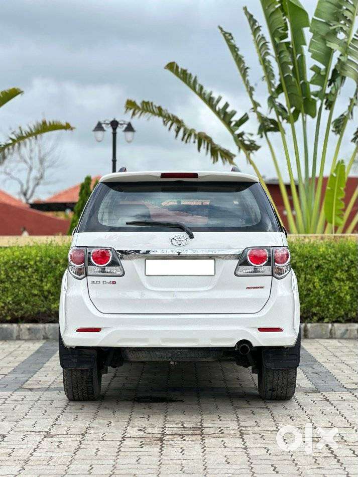 Toyota Fortuner 3.0 4x2 Automatic, 2015, Diesel