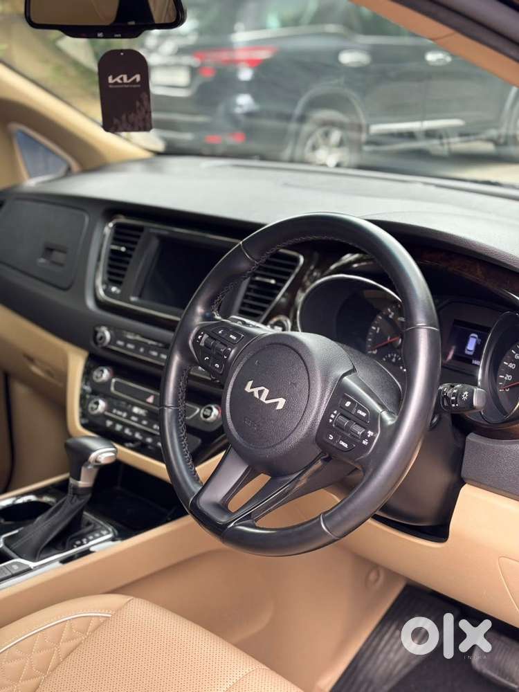 Kia Carnival Limousine Plus 7 Str, 2022, Diesel