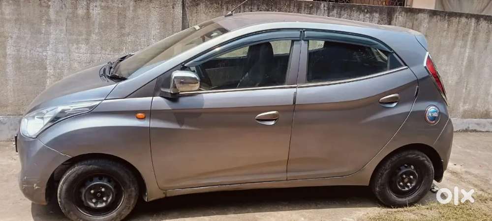 Hyundai Eon 2013 Petrol 65000 Km Driven