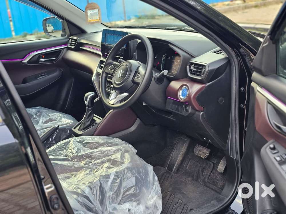 Maruti Suzuki Grand Vitara 1.5 Zeta Plus Intelligent Hybrid Ecvt, 20..
