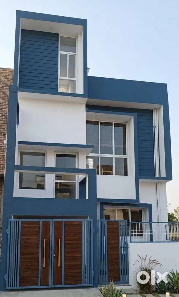 ग्रीन सिटी परिसर में डुप्लेक्स मकान रेडी टू मूव उपलब्ध है