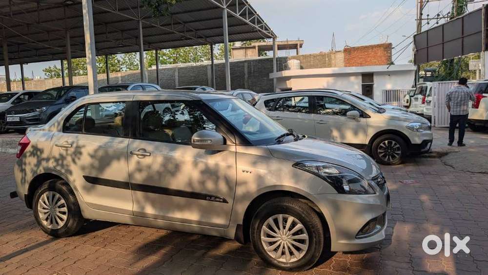 Maruti Suzuki Dzire 1.2 Vxi, 2015, Petrol