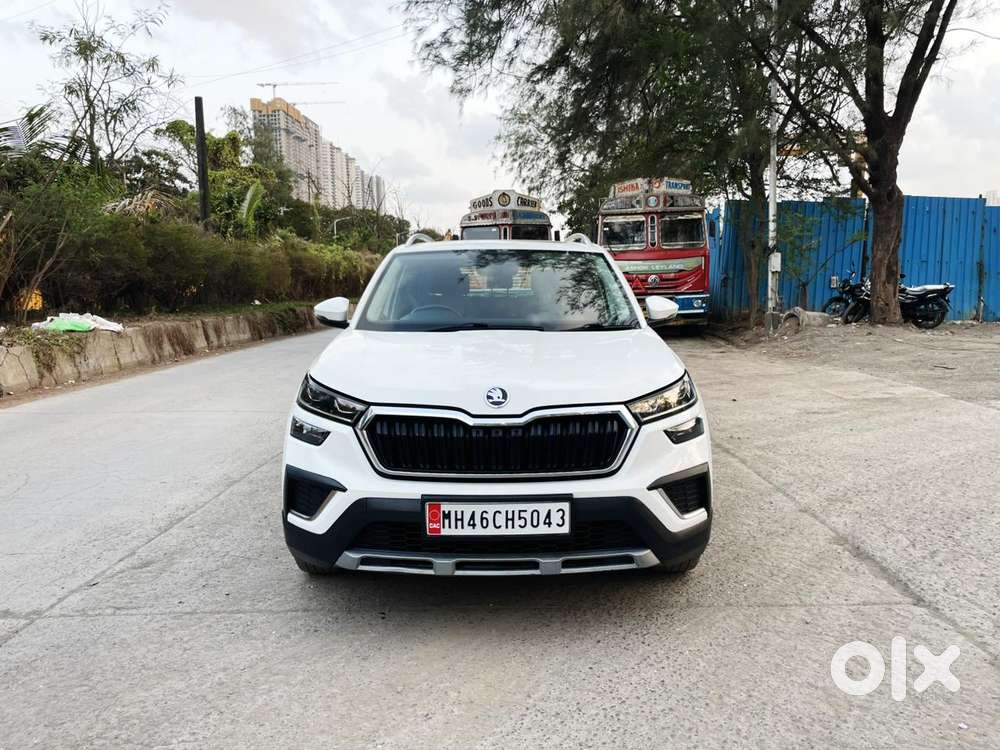 Skoda Kushaq 1.0 Tsi Style At (6 Airbags), 2023, Petrol